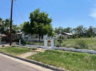 965 Ave D, Eagle Pass, TX 78852