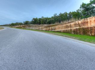 2316 Moonlight Trce, Spicewood, TX 78669