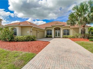 7675 Trillium Blvd, Sarasota, FL 34241