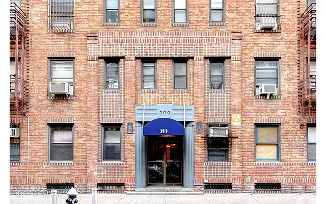 Rented by Douglas Elliman | media 10