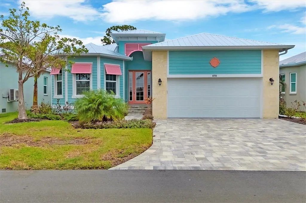 3 bed, 2.0 bath, 2158 sqft, $5,200 — Photo 4