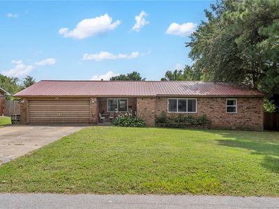 1106 NE 3rd St, Bentonville, AR, 72712