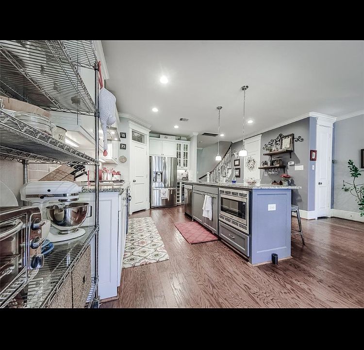 2nd image of 828 E 29th St Unit C