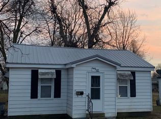 821 E Gladys St, Sikeston, MO 63801