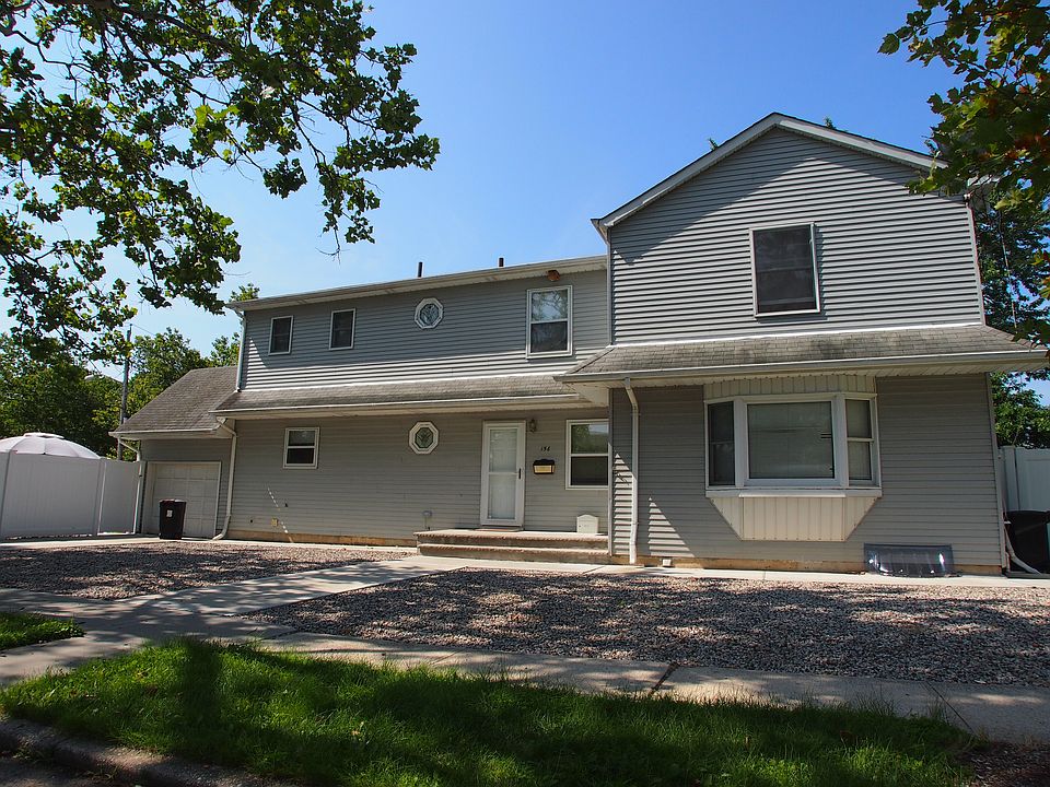1st image of 156 Hales Ave