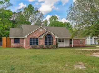 4890 Mulligan Cir, Shreveport, LA 71107