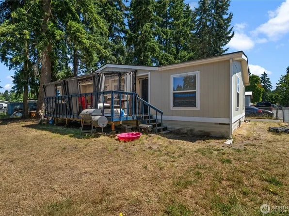 6605 237th Street E #42, Graham, WA 98338