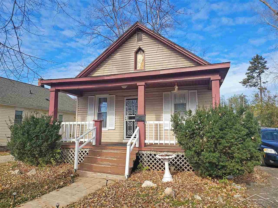 1st image of 2711 E Holland Ave