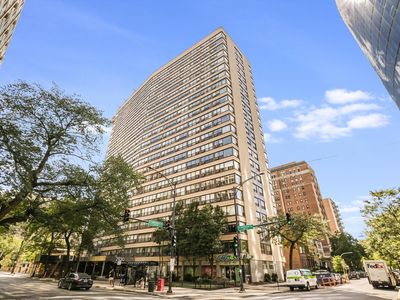 2930 N Sheridan Rd APT 1111, Chicago, IL, 60657
