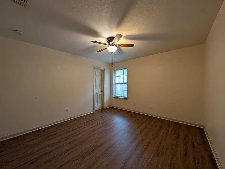 1134 Misty Acres Dr — Photo 29