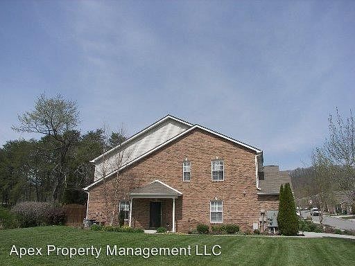 2nd image of 6905 La Christa Way