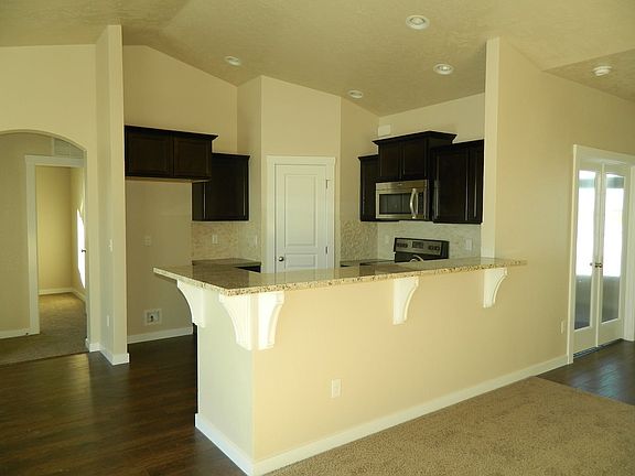 3rd image of 11877 Pheasant Run Ct