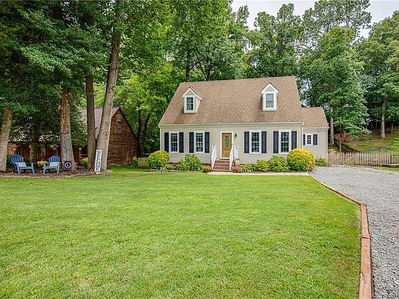 3rd image of 6291 Banshire Dr