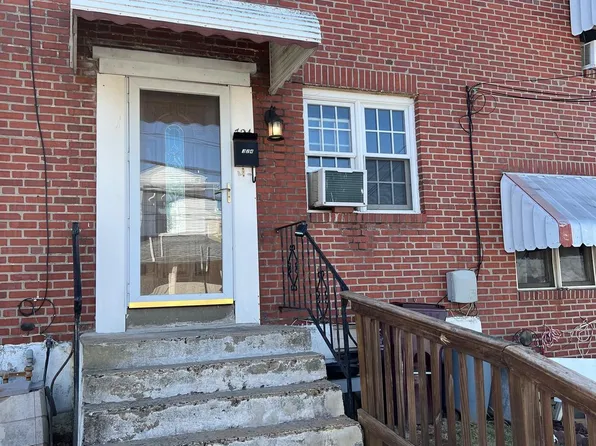 324 E Rambo St, Bridgeport, PA 19405