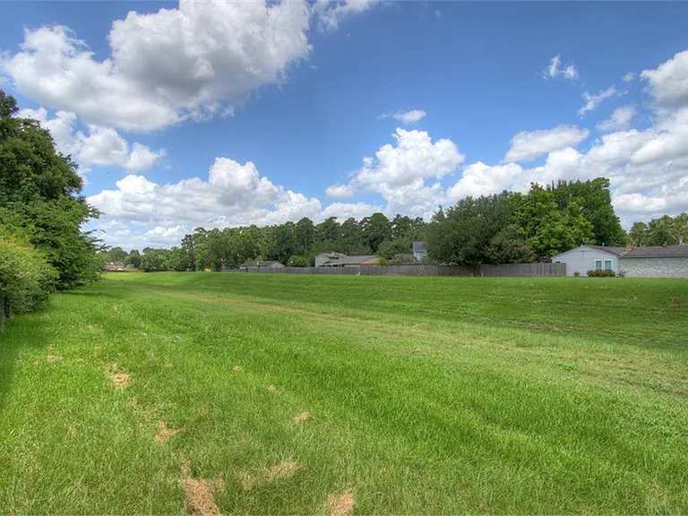 25731 Lake Lawn Dr — Photo 7