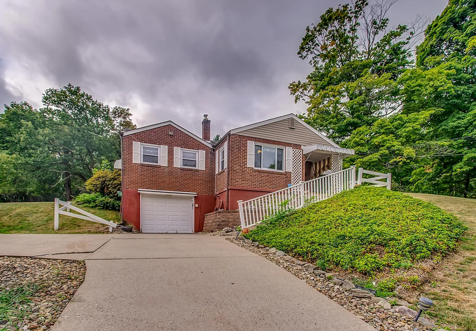 5073 Sardis Rd photo 1