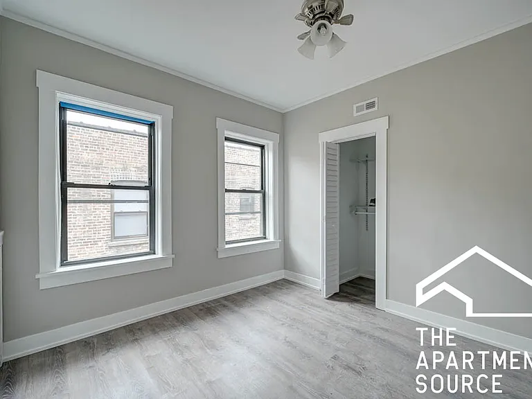 6521 N Newgard Ave #3D — Photo 5