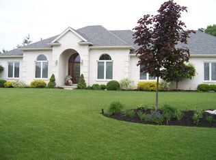 5401 Dry Creek Rd, Northwood, OH 43619