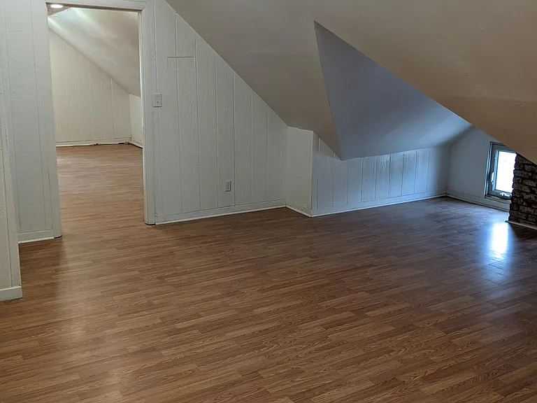 3928 Southern Pkwy #3 — Photo 4