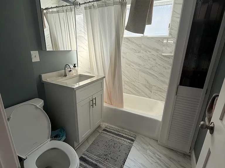 20-22 Hillsdale Rd #2 — Photo 4