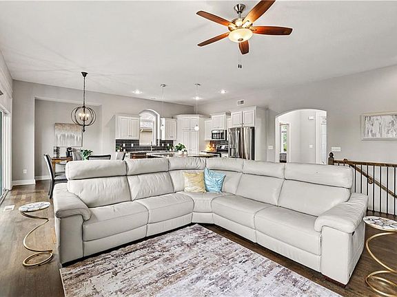 5th image of 20909 S Barker Rd