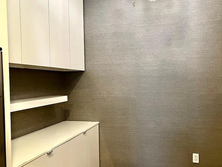 300 Berry St #303 — Photo 6