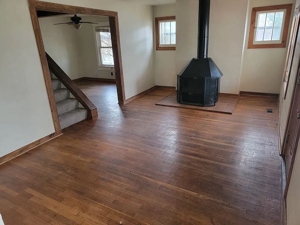 1st image of 1648 Westona Dr #1
