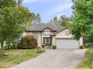 1483 Pope St, Lasalle, ON N9J3R8