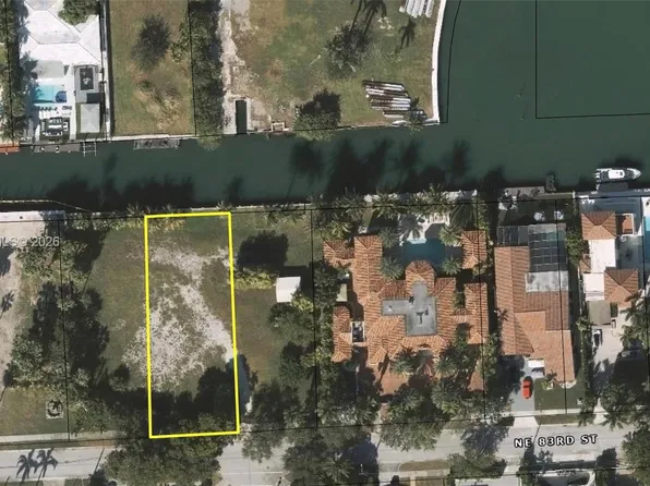 1121 NE 83rd St, Miami, FL 33138