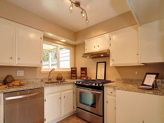 5th image of 1537 Canna Ct