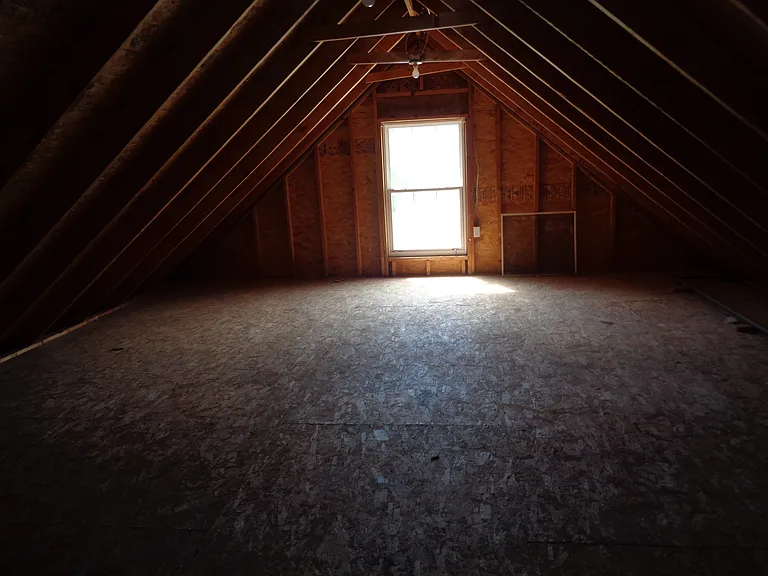 4008 Meadow View Dr — Photo 13