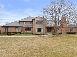 791 S Ridge Rd, Lake Forest, IL 60045