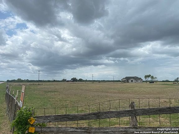 2nd image of 10133 N State Highway 123