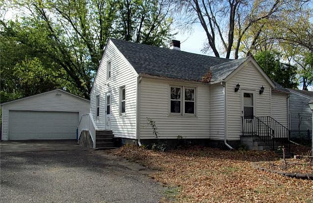 1st image of 2518 3rd Ave E