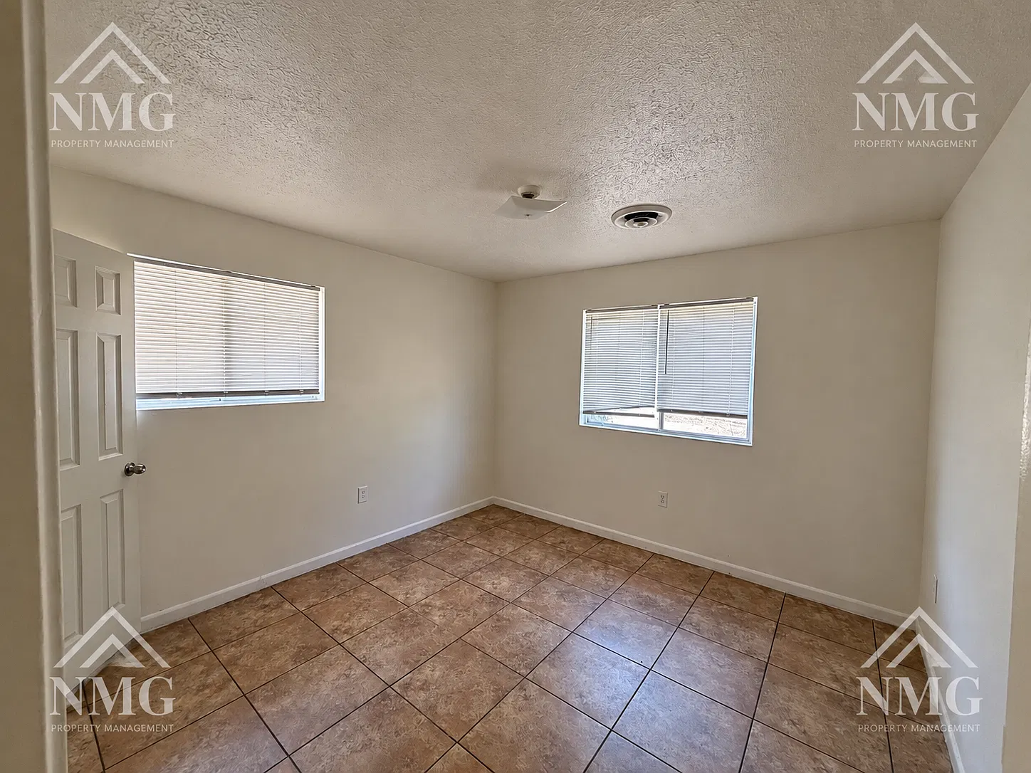 3104 Meadow Forest Drive - 1 — Photo 4