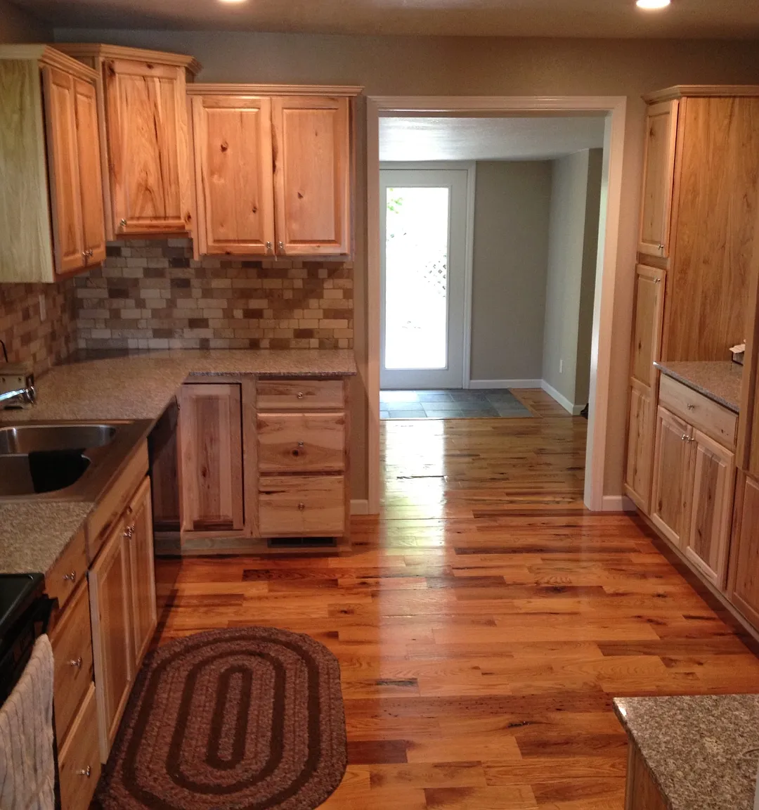 4 bed, 2.5 bath, 2162 sqft, $2,675 — Photo 2