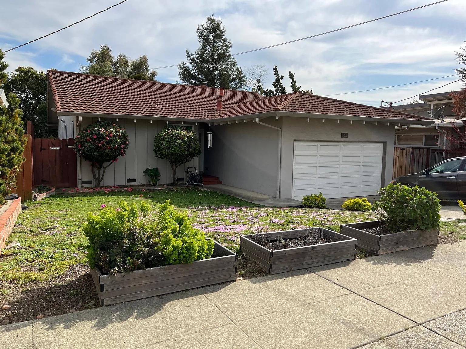 5231 Crane Ave photo 1