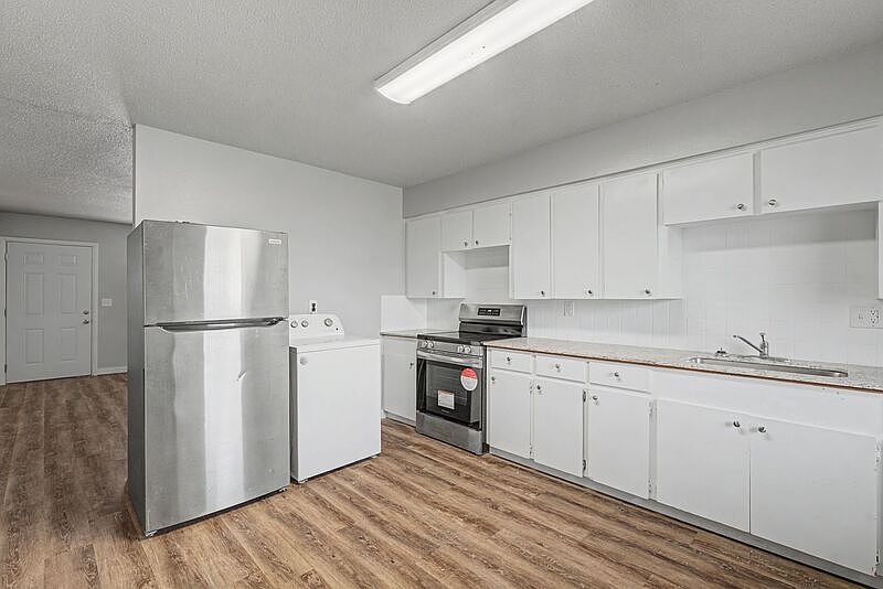 1st image of 1305 W New Hope Rd APT A-3