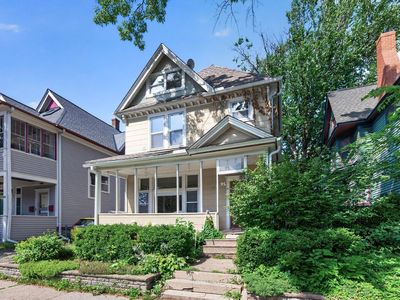 95 Victoria St N, Saint Paul, MN, 55104