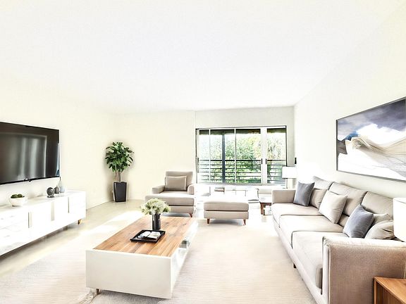 5th image of 9170 SW 14th Street #4405