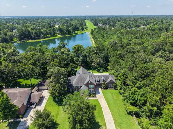 2302 Legends Shore Dr, Spring, TX 77386