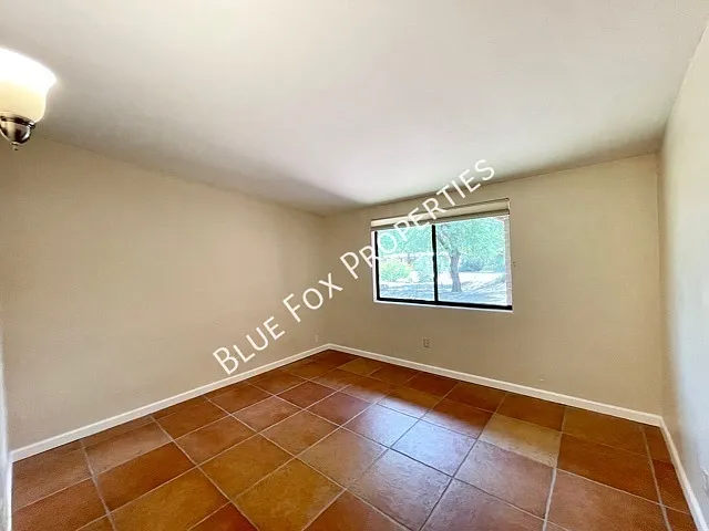 729 N Alamo Ave — Photo 13