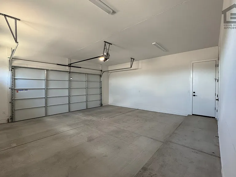18116 W Morning Vista Ln — Photo 27
