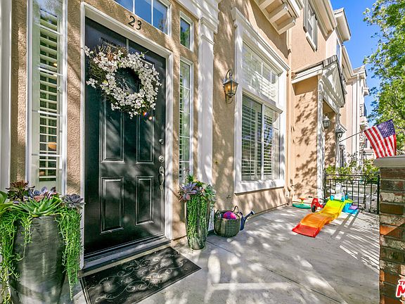 3rd image of 26828 Willow Creek Ln Unit 23