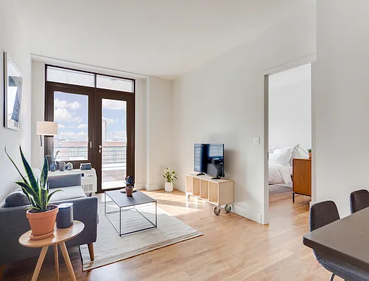 Rented by Common Living, Inc. | media 21