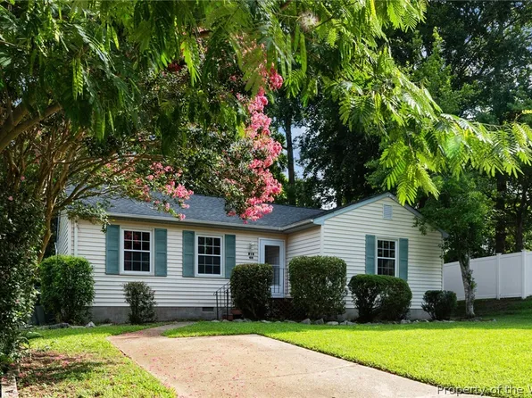 213 Springfield Dr, Williamsburg, VA 23185
