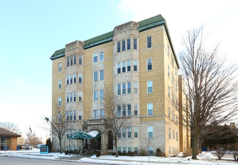 1st image of 224 E Court St #7c9bbbz41
