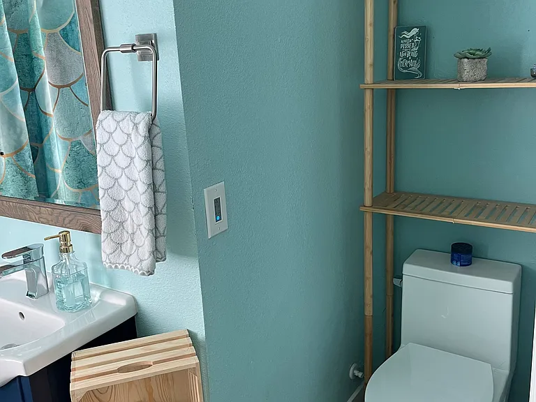 1240 Georgia Ave — Photo 11