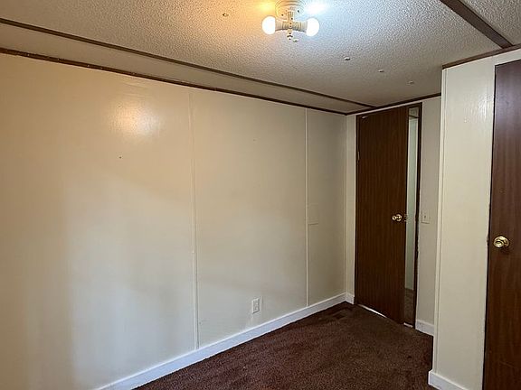 5th image of 3785 Arnall Dr #1