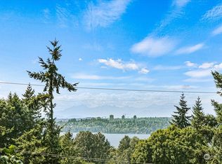 11703 NE 80th St APT D3, Kirkland, WA 98033